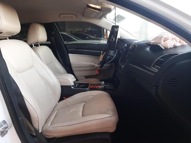 Photo 5 from auction – 2018 CHRYSLER 300 LIMITE with VIN 2C3CCAKG0JH226674