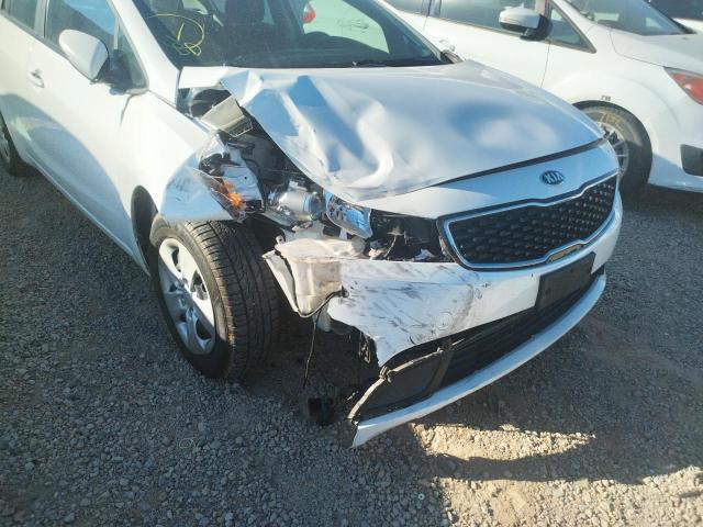 Photo 9 from auction – 2017 KIA FORTE LX with VIN KNAFK5A85H5694721