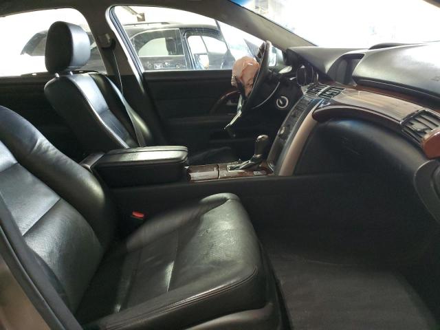 Photo 5 from auction – 2010 ACURA RL with VIN JH4KB2F66AC002215