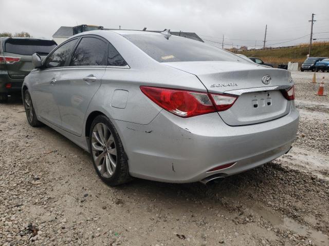 Photo 3 from auction – 2013 HYUNDAI SONATA SE with VIN 5NPEC4AB0DH537156