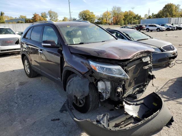 KIA SORENTO LX 2015 with VIN 5XYKTCA60FG624453 - Photo from auction