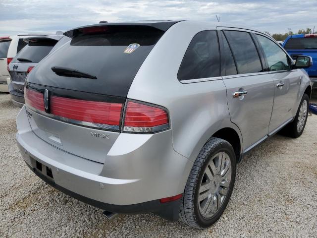 Photo 4 from auction – 2010 LINCOLN MKX with VIN 2LMDJ6JC9ABJ21992