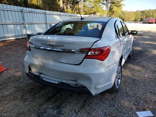 Photo 4 from auction – 2013 CHRYSLER 200 with VIN 1C3CCBBB0DN639605