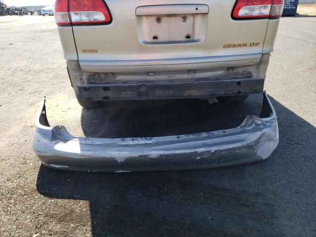 Photo 9 from auction – 2002 TOYOTA SIENNA LE with VIN 4T3ZF13C42U423924