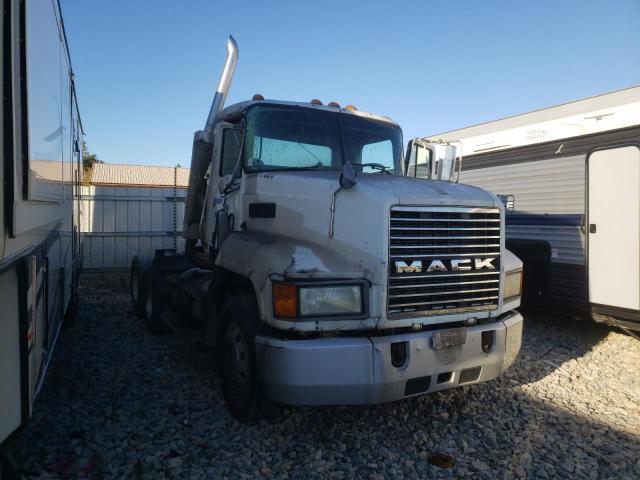 MACK 600 CH600 2000 с VIN 1M1AA12Y4YW117924 - Фото с аукциона