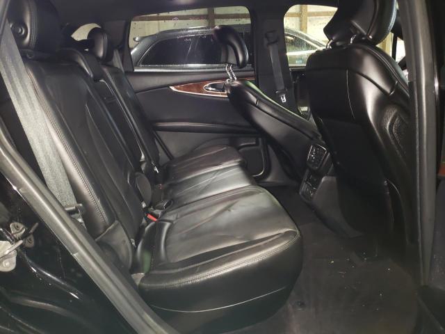 Photo 6 from auction – 2017 LINCOLN MKX RESERV with VIN 2LMPJ8LR1HBL28736