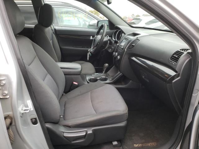 Photo 5 from auction – 2013 KIA SORENTO LX with VIN 5XYKT4A64DG413114