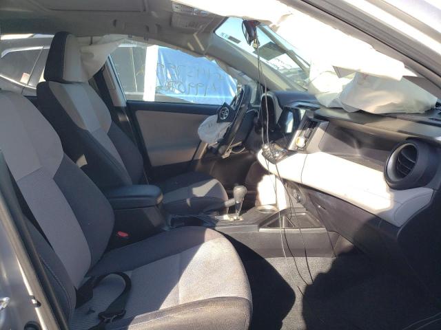 Photo 5 from auction – 2014 TOYOTA RAV4 XLE with VIN 2T3RFREV3EW144000