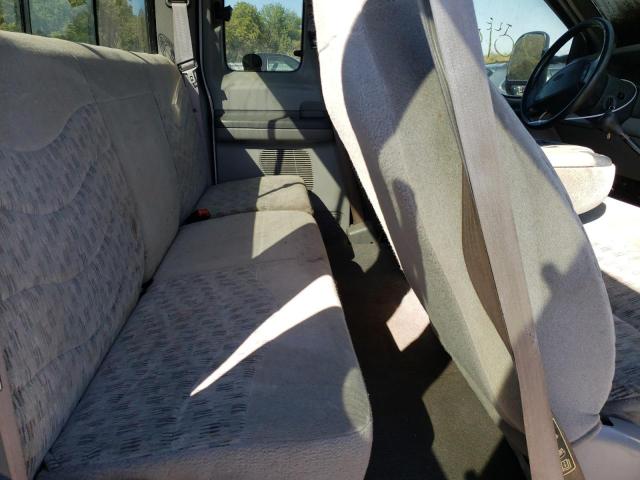 Photo 6 from auction – 2000 FORD F350 SUPER with VIN 1FTWX32F0YEB54683