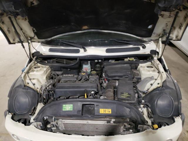 Photo 7 from auction – 2006 MINI COOPER with VIN WMWRC33506TJ78177