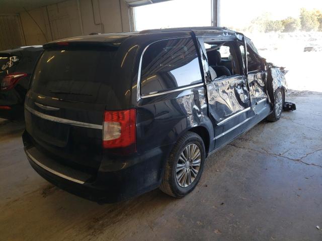 Photo 4 from auction – 2016 CHRYSLER TOWN & COU with VIN 2C4RC1CGXGR166989