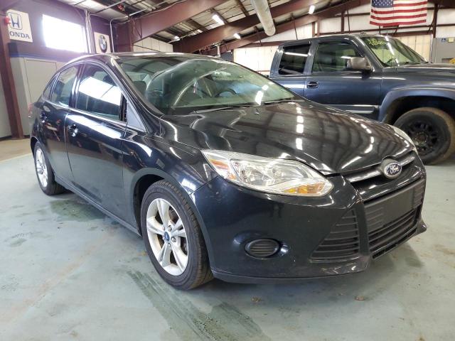 FORD FOCUS SE 2014 with VIN 1FADP3F24EL215156 - Photo from auction