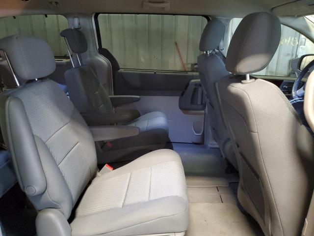 Photo 6 from auction – 2010 CHRYSLER TOWN & COU with VIN 2A4RR5D14AR105588