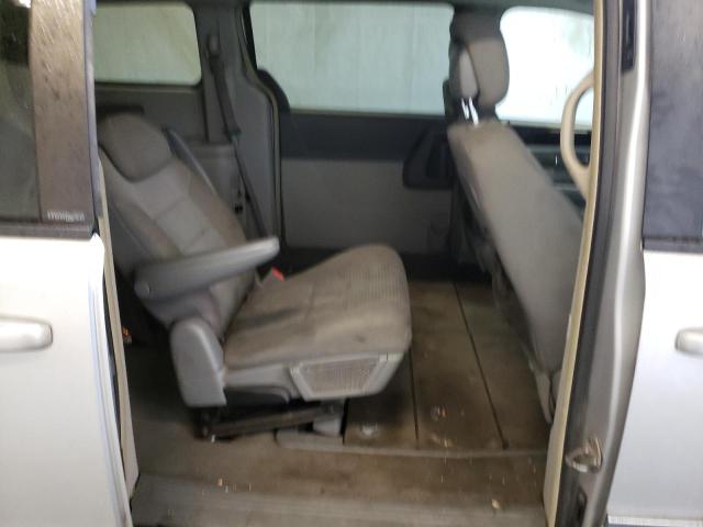 Photo 6 from auction – 2010 DODGE GRAND CARA with VIN 2D4RN5D17AR268787