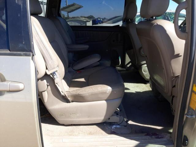 Photo 6 from auction – 2004 TOYOTA SIENNA XLE with VIN 5TDZA22C84S008003