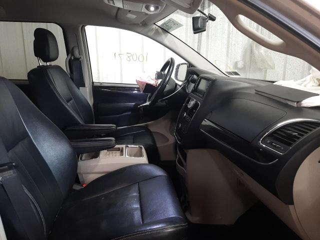 Photo 5 from auction – 2016 CHRYSLER TOWN & COU with VIN 2C4RC1BG4GR205223