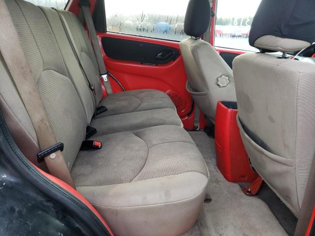 Photo 6 from auction – 2005 MAZDA TRIBUTE S with VIN 4F2CZ04125KM18187