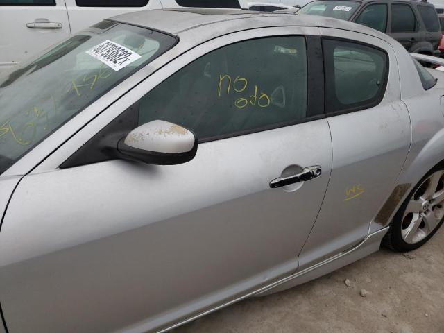 Photo 9 from auction – 2005 MAZDA RX8 with VIN JM1FE17N750147149