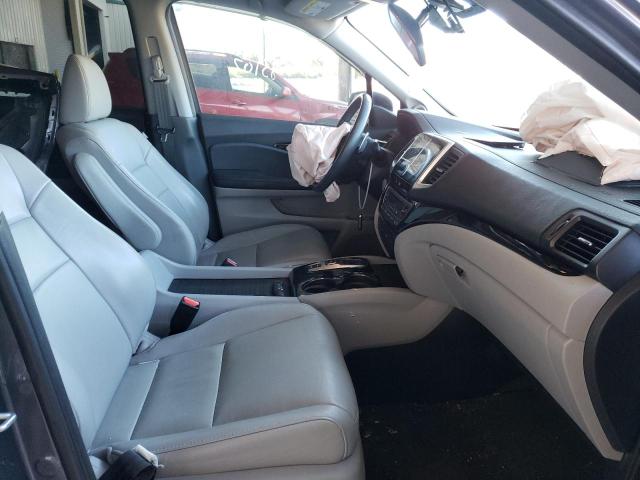 Photo 5 from auction – 2018 HONDA PILOT TOUR with VIN 5FNYF5H9XJB009261