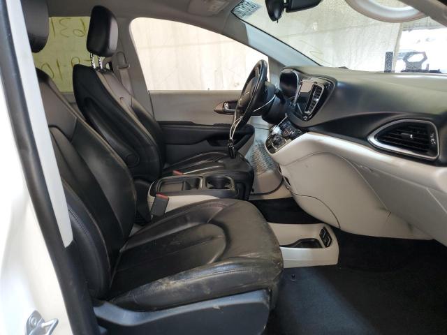 Photo 5 from auction – 2017 CHRYSLER PACIFICA T with VIN 2C4RC1BG0HR795826