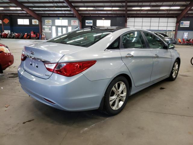 Photo 4 from auction – 2012 HYUNDAI SONATA SE with VIN 5NPEC4AC5CH355900