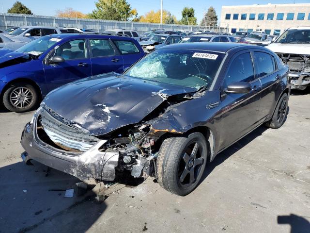 Photo 2 from auction – 2014 CHRYSLER 200 TOURIN with VIN 1C3CCBBG3EN180325