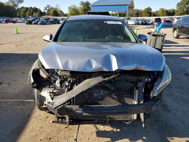 Photo 9 from auction – 2015 HYUNDAI SONATA SE with VIN 5NPE24AF2FH131078
