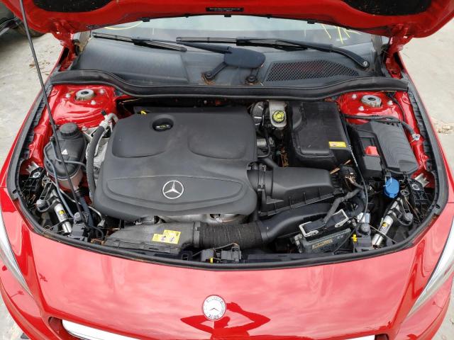 Photo 7 from auction – 2016 MERCEDES-BENZ CLA 250 with VIN WDDSJ4EB7GN305036