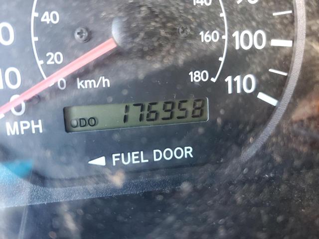 Photo 8 from auction – 2000 TOYOTA SIENNA LE with VIN 4T3ZF13C5YU229797