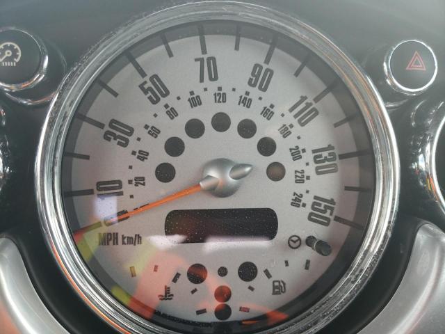 Photo 8 from auction – 2006 MINI COOPER with VIN WMWRF33566TF64581