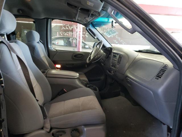 Photo 5 from auction – 2002 FORD F150 with VIN 2FTRX17W02CA91639