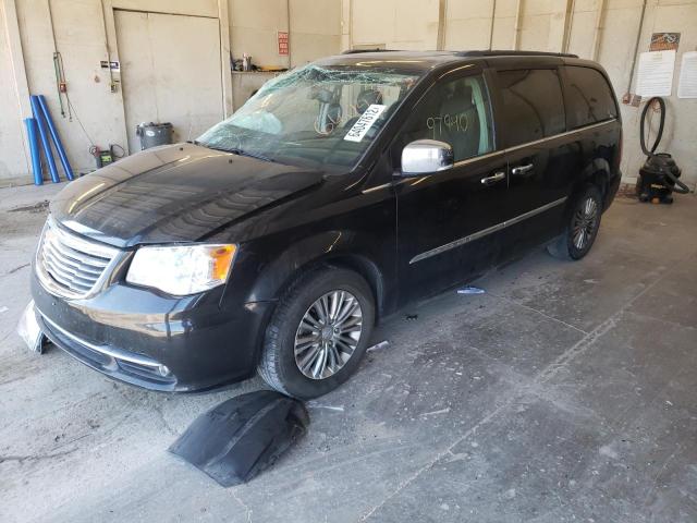Photo 2 from auction – 2016 CHRYSLER TOWN & COU with VIN 2C4RC1CGXGR166989