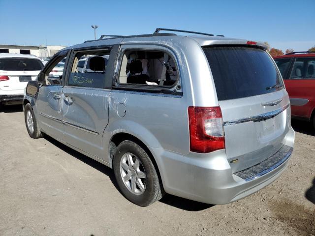 Photo 3 from auction – 2012 CHRYSLER TOWN & COU with VIN 2C4RC1BG4CR126810