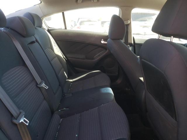 Photo 6 from auction – 2017 KIA FORTE LX with VIN 3KPFL4A71HE015551