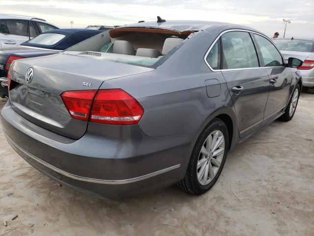 Photo 4 from auction – 2012 VOLKSWAGEN PASSAT SEL with VIN 1VWCP7A39CC038076