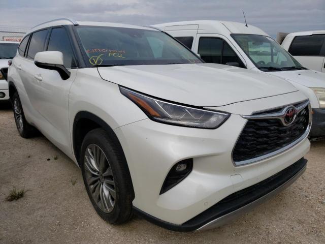 TOYOTA HIGHLANDER 2021 with VIN 5TDFZRAH1MS069761 - Photo from auction