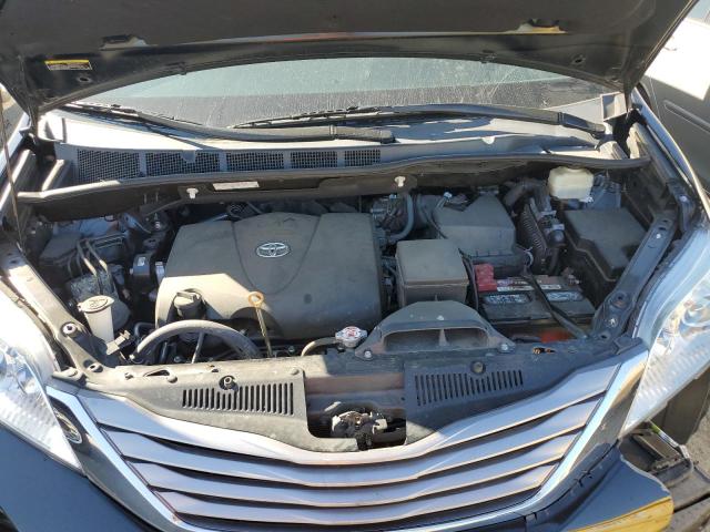 Photo 7 from auction – 2017 TOYOTA SIENNA XLE with VIN 5TDYZ3DC9HS779633