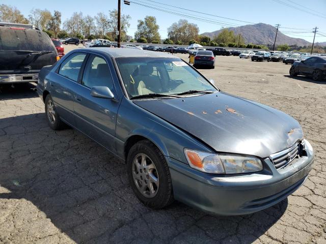 TOYOTA CAMRY CE 2000 with VIN JT2BG22K1Y0453014 - Photo from auction