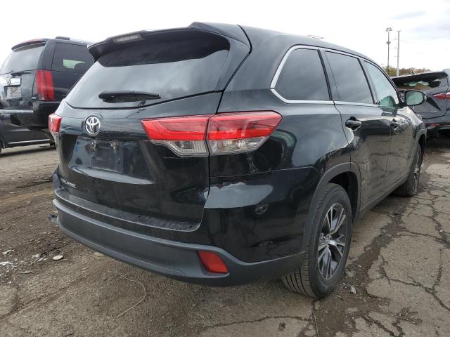 Photo 4 from auction – 2019 TOYOTA HIGHLANDER with VIN 5TDZARFH1KS045860