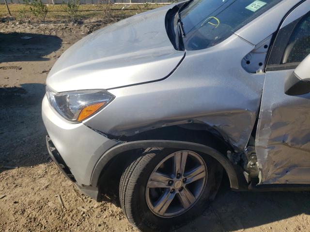 Photo 9 from auction – 2020 CHEVROLET TRAX LS with VIN 3GNCJKSB0LL162195