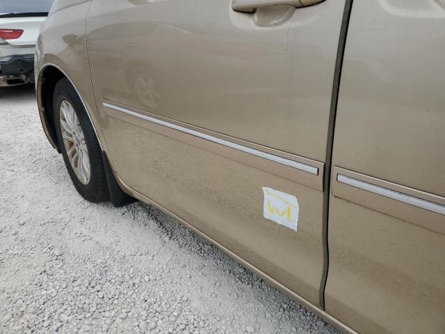 Photo 9 from auction – 2011 TOYOTA SIENNA XLE with VIN 5TDYK3DC1BS138052