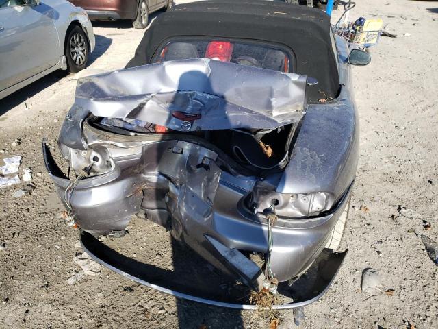 Photo 9 from auction – 2004 MAZDA MX-5 MIATA with VIN JM1NB354540409601