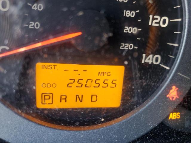 Photo 8 from auction – 2011 TOYOTA RAV4 with VIN 2T3ZF4DV8BW101854