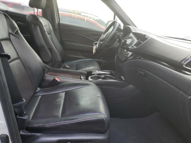 Photo 5 from auction – 2021 HONDA PILOT BLAC with VIN 5FNYF6H73MB027092