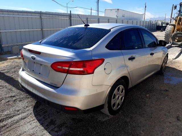 Photo 4 from auction – 2015 FORD FOCUS S with VIN 1FADP3E2XFL348961
