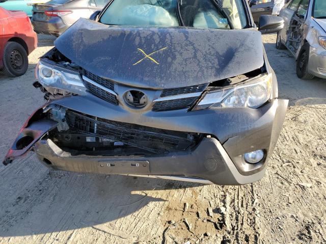 Photo 9 from auction – 2015 TOYOTA RAV4 XLE with VIN JTMRFREV9FD163360