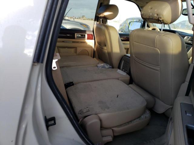 Photo 6 from auction – 2005 LINCOLN NAVIGATOR with VIN 5LMFU285X5LJ01197