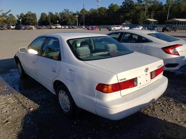 Photo 3 from auction – 2000 TOYOTA CAMRY CE with VIN 4T1BG22K4YU756011