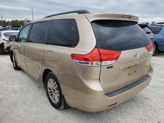 Photo 3 from auction – 2011 TOYOTA SIENNA XLE with VIN 5TDYK3DC1BS138052