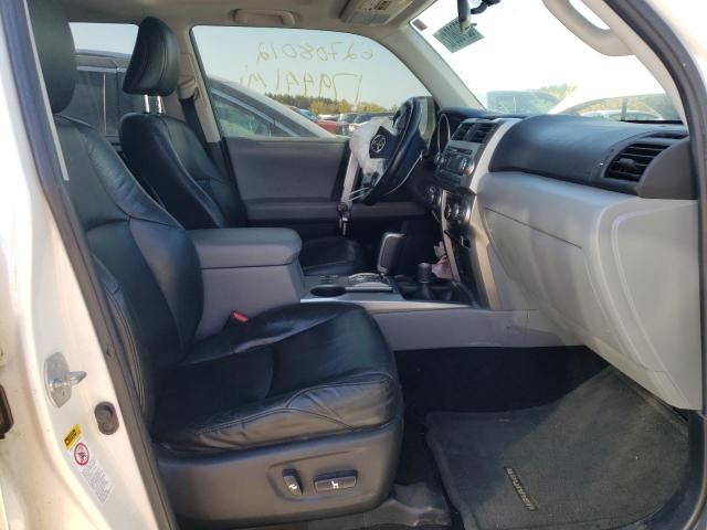 Photo 5 from auction – 2010 TOYOTA 4RUNNER SR with VIN JTEBU5JR9A5017077